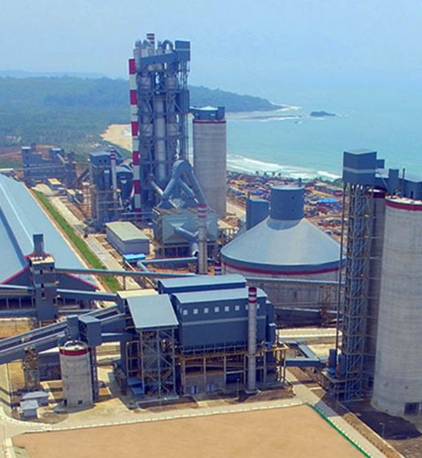 Ligne de production de ciment avec une capacité de 10000 t/j pour Bayah en Indonesie